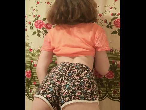 ❤️ دختر جوان سکسی که شورتش را جلوی دوربین در می آورد پورنو زیبا در ما fa.dewporn.ru