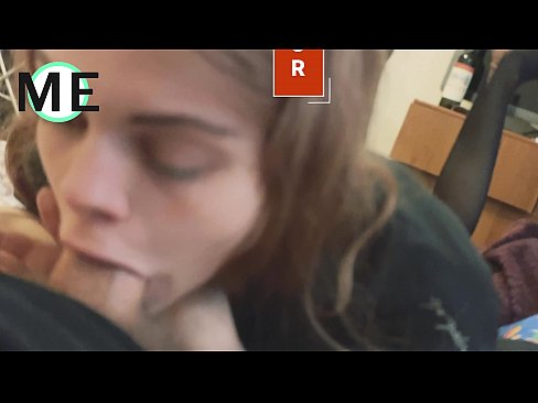 ❤️ دیک گلو، جوراب شلواری پاره و پاشنه پاره شده خوب است پورنو زیبا در ما fa.dewporn.ru